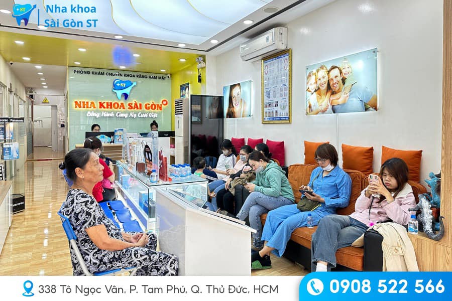 Mẻ Răng Cửa Nguyên Nhân, Hậu Quả Và Giải Pháp Phục Hình