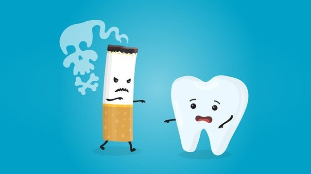 Thuốc lá là tác nhân gây nên tình trạng răng vàng ố phổ biến